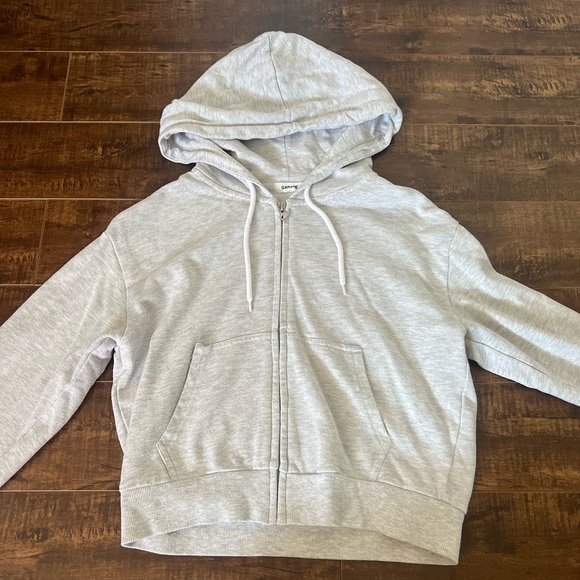 garage light grey cropped zip up - Picture 2 of 3